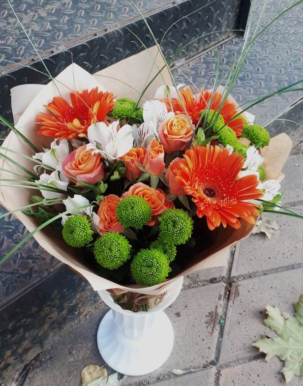 Букет цветов из: Герберы, Хризантемы, Альстромерии и Розы в Вязниках