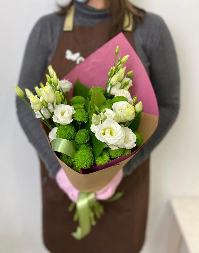 Букет цветов из: Хризантемы и Лизиантусы в Вязниках