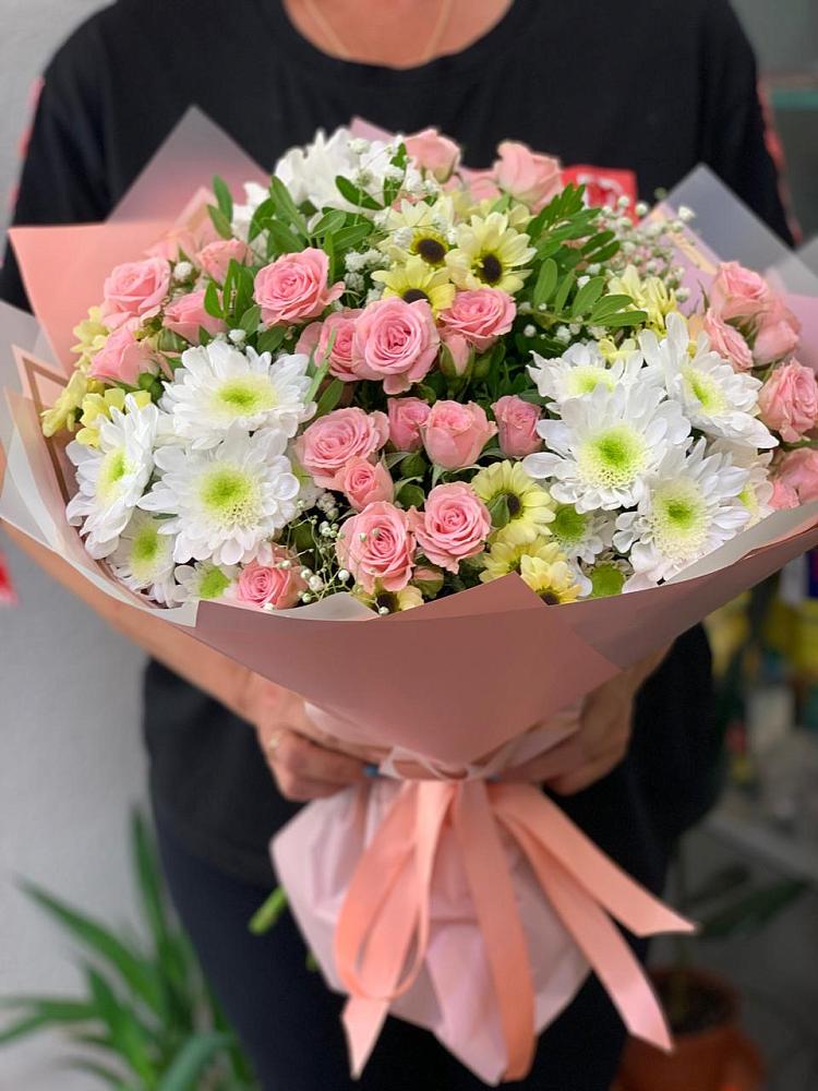 Букет цветов из: Розы и Хризантемы в Вязниках