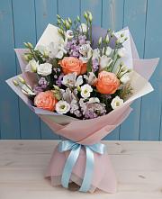 Букет цветов из:  Лизиантусы, Розы, Альстромерии и Гипсофила в Вязниках