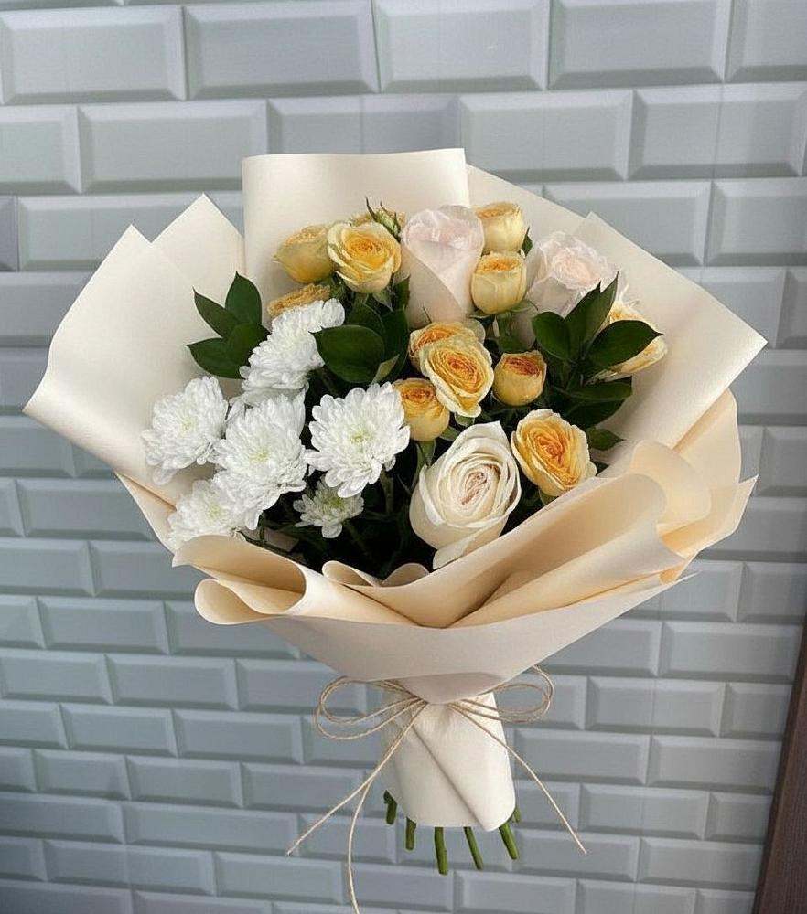 Букет цветочный вальс в Вязниках Букет цветов из: Розы и Хризантемы в Вязниках