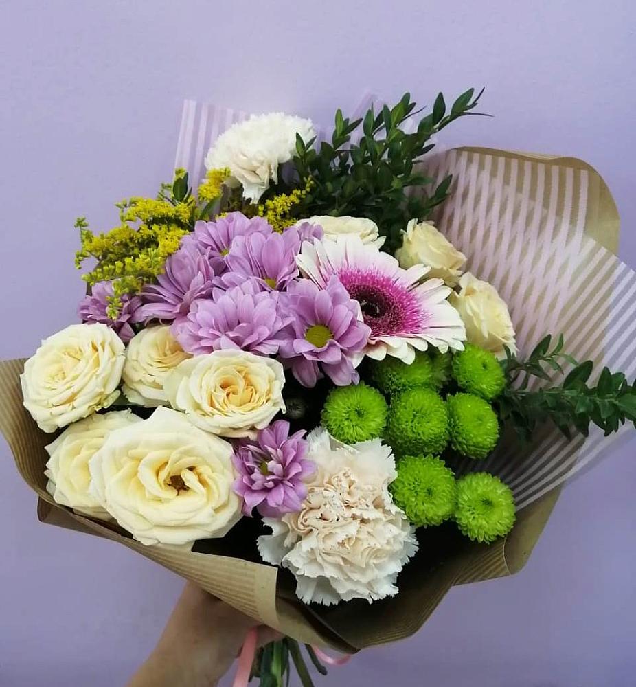 Букет цветов из: Хризантемы, Розы, Гвоздики и Герберы в Вязниках