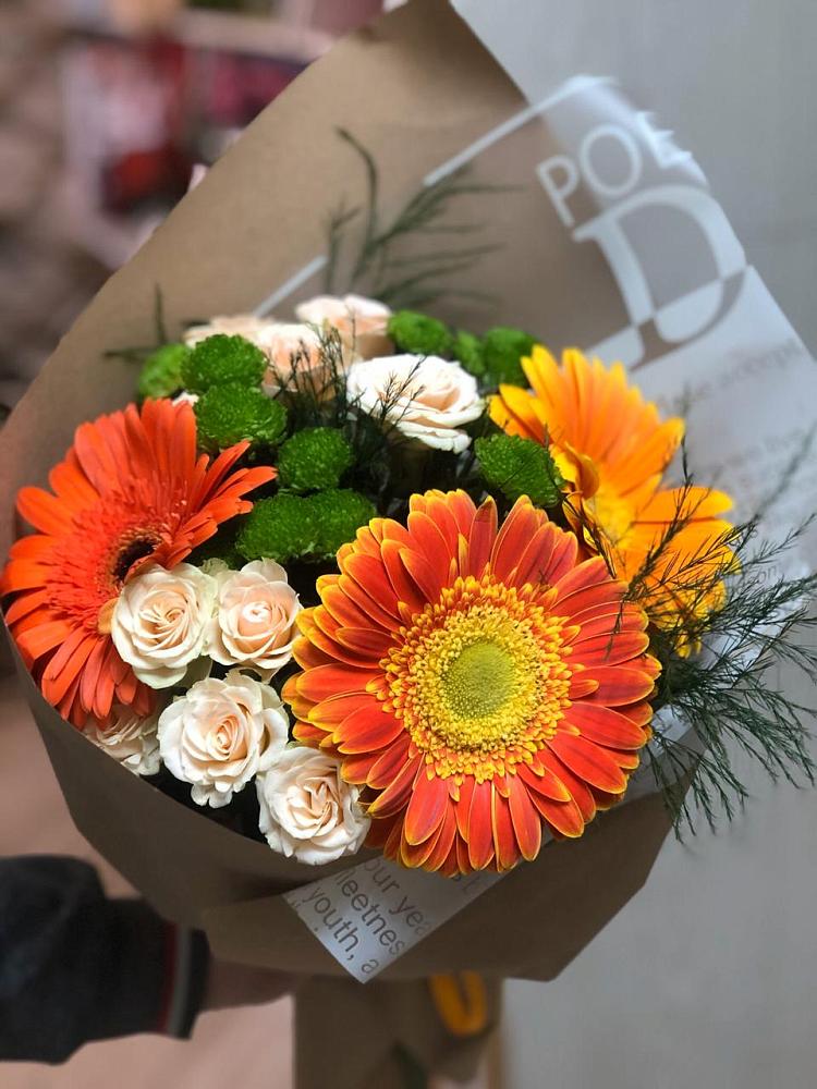 Букет цветов из: Герберы, Хризантемы и Розы в Вязниках